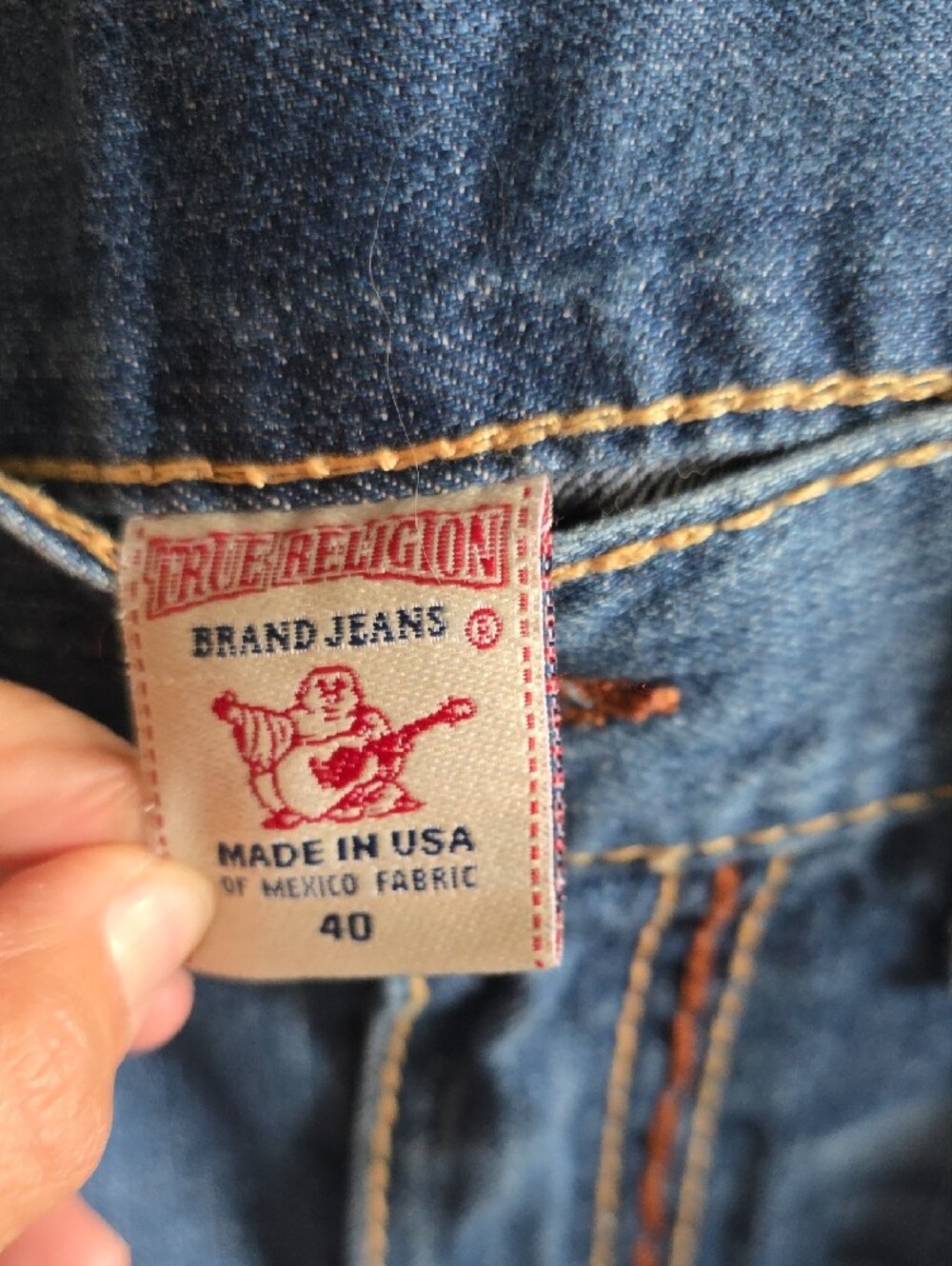 True Religion Men's Blue Denim Jeans with Contrast Stitching - Picture 6 of 13